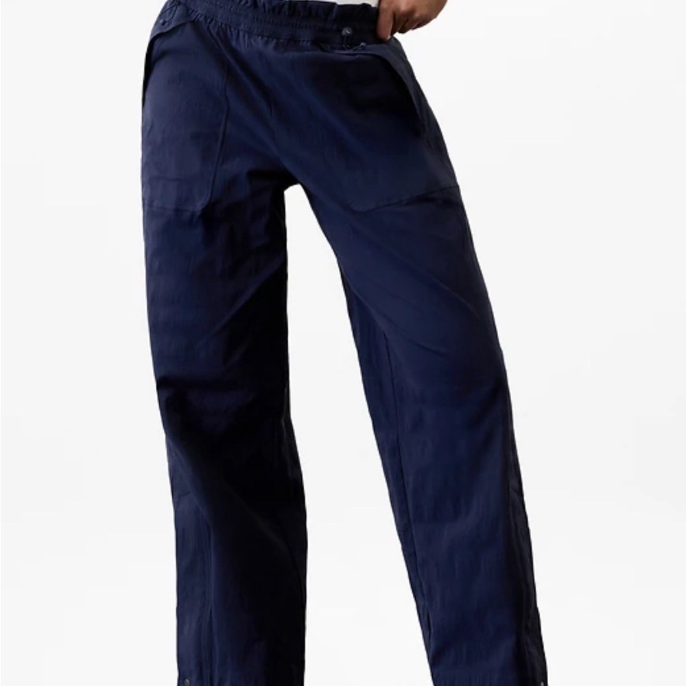 Athleta Trekkie High Rise Parachute Pant